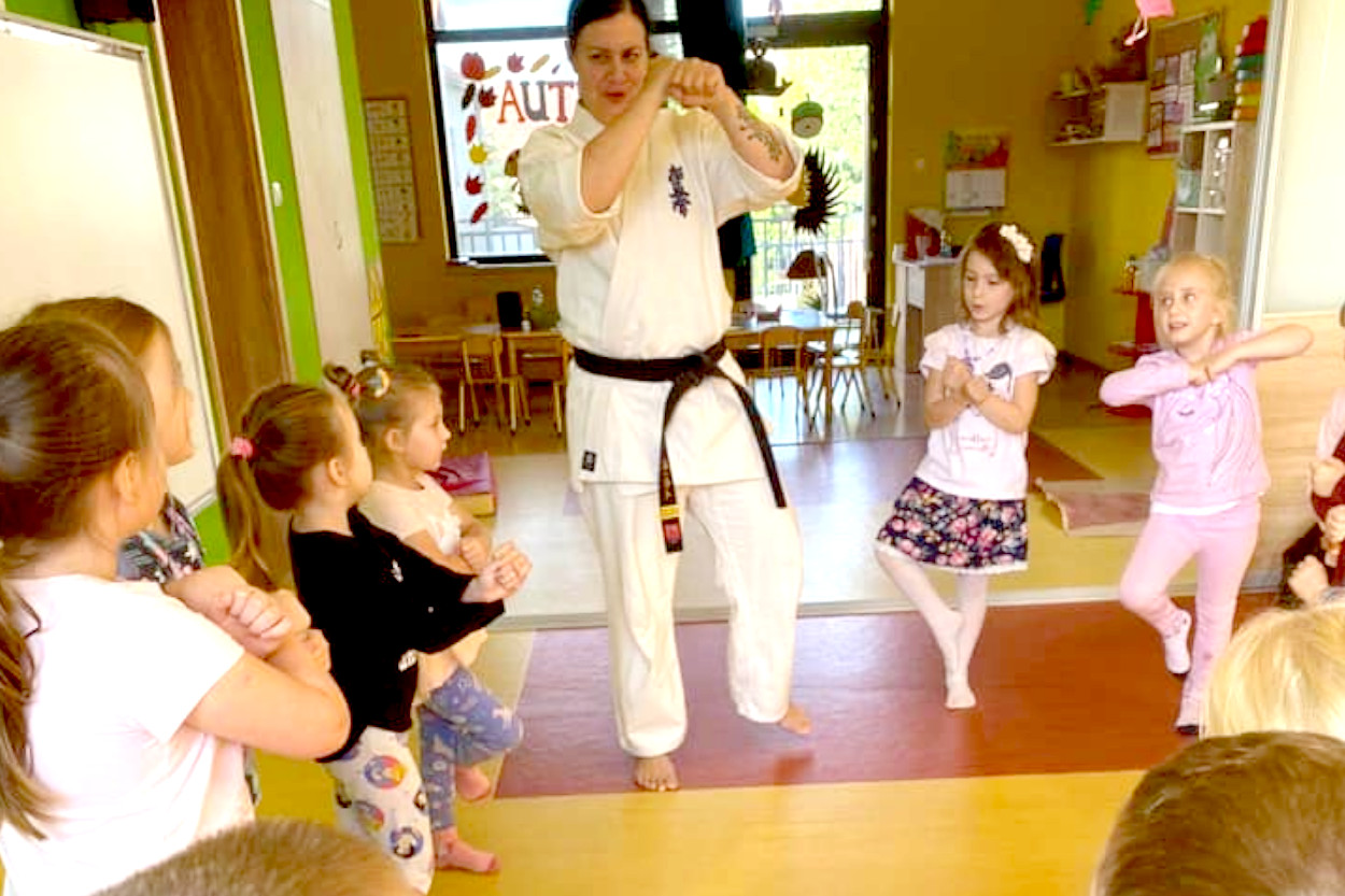 Zajęcia Karate w przedszkolu na ul. Piekoszowskiej